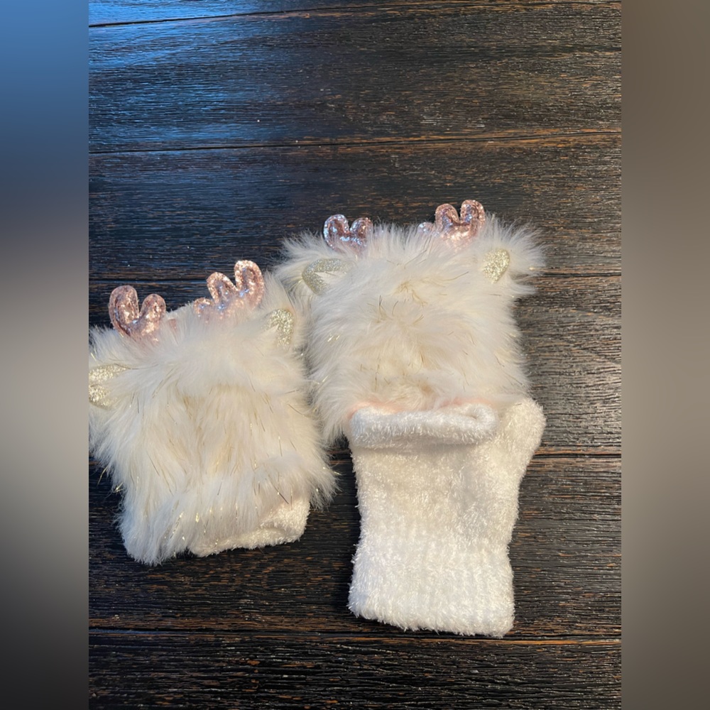 Justice white faux fur with pink antler detail fingerless mittens